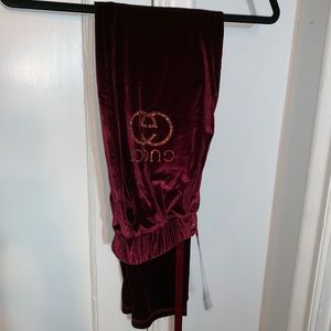 woman's L gucci track pants
